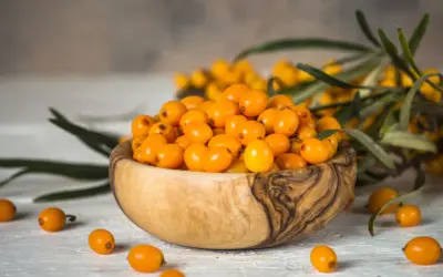 Uleiul de cătină – ingredientul cheie care dă strălucire pielii tale